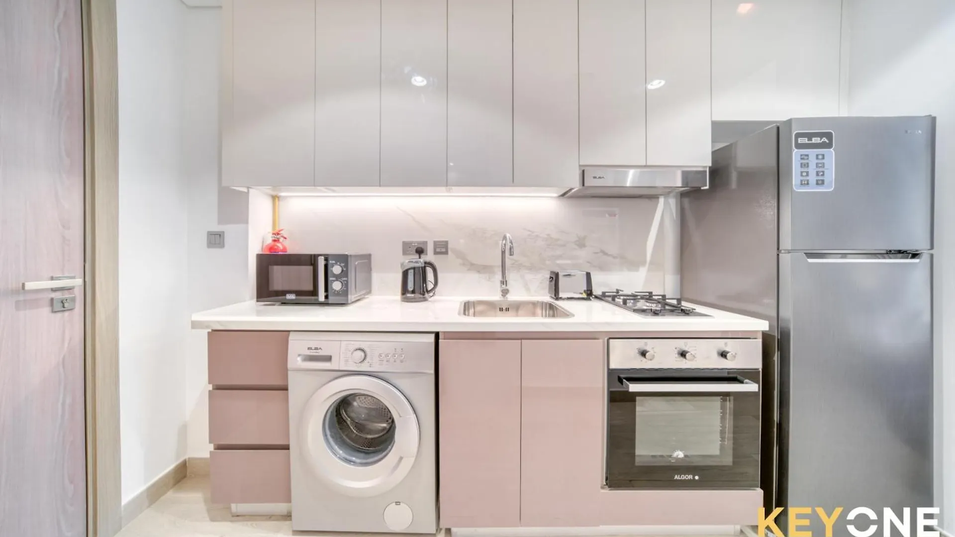 Apartment Spacious Azizi Riviera Studio Dubai
