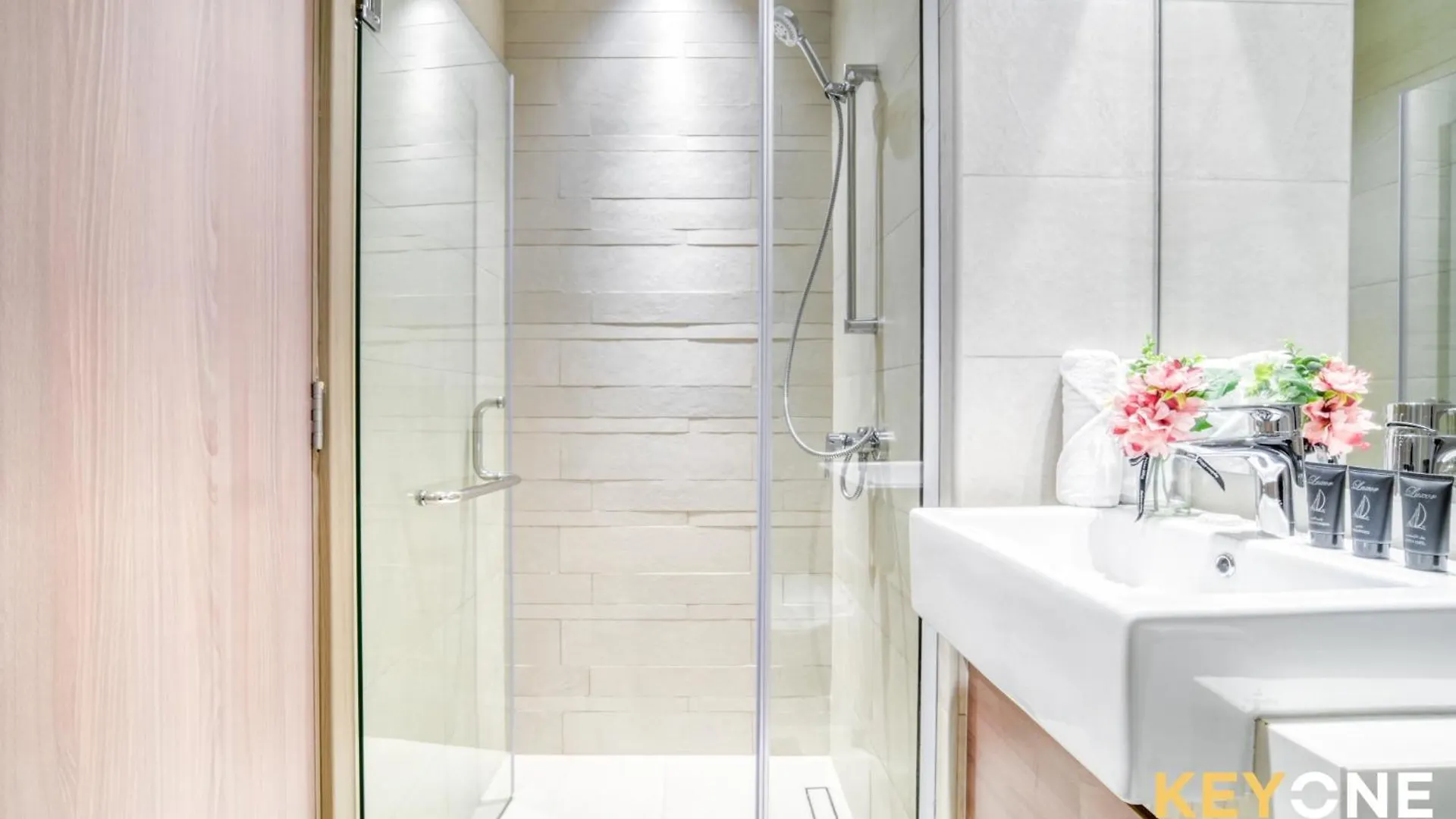 Spacious Azizi Riviera Studio Dubai Apartment